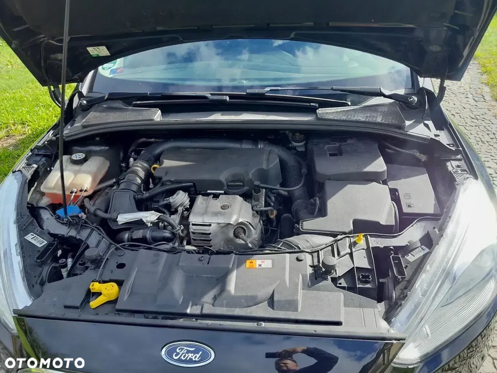 Ford Focus 1.0 EcoBoost Titanium - 18