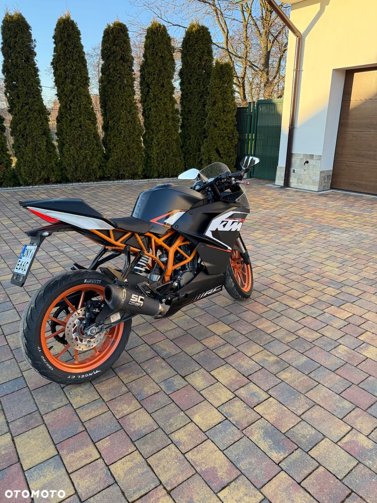 KTM RC 125 - 3