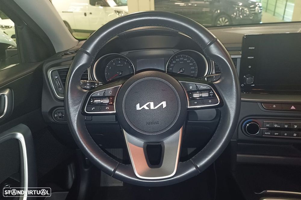 Kia XCeed 1.0 T-GDI Tech - 9