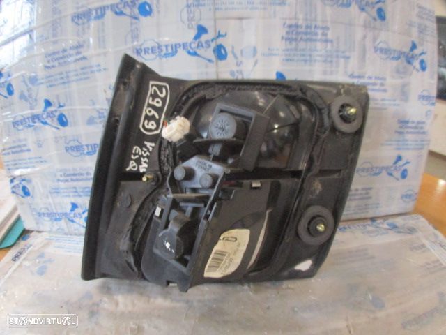 Farol Tras 23180102 NISSAN PRIMERA 2 GT 1997 2.0I 150CV 4P CINZA ESQ - 2