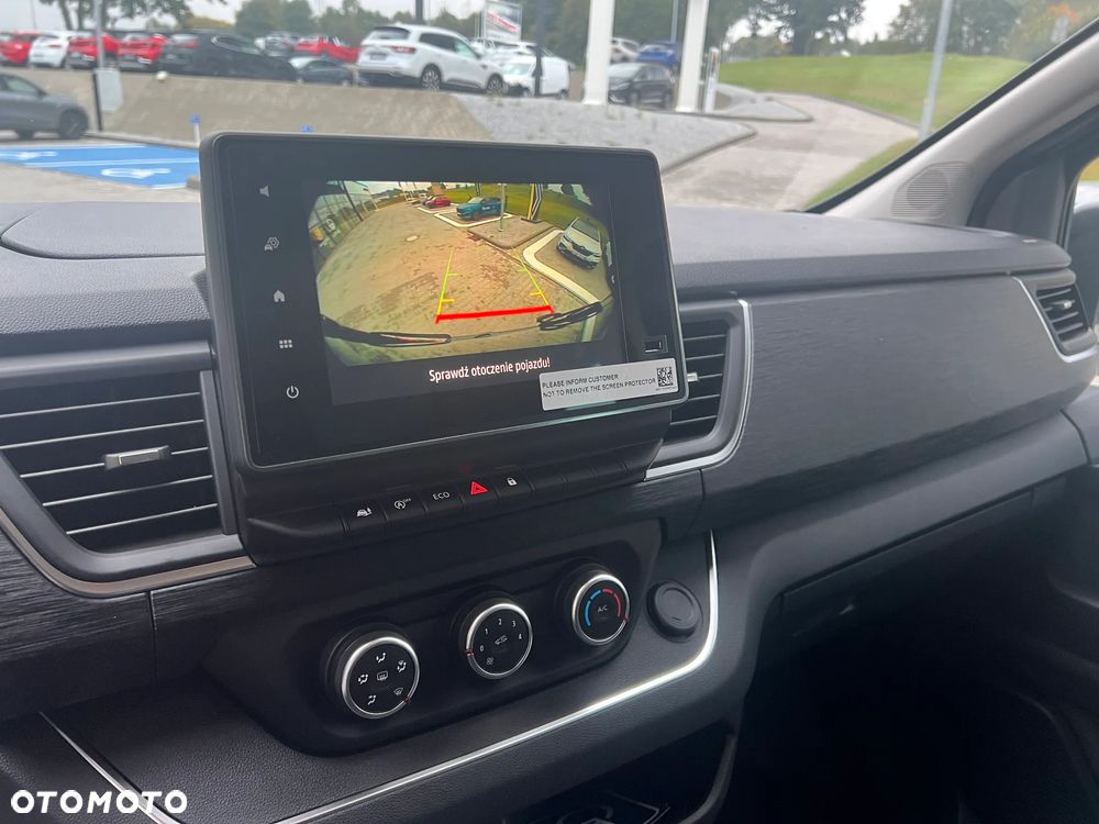 Renault Trafic - 16