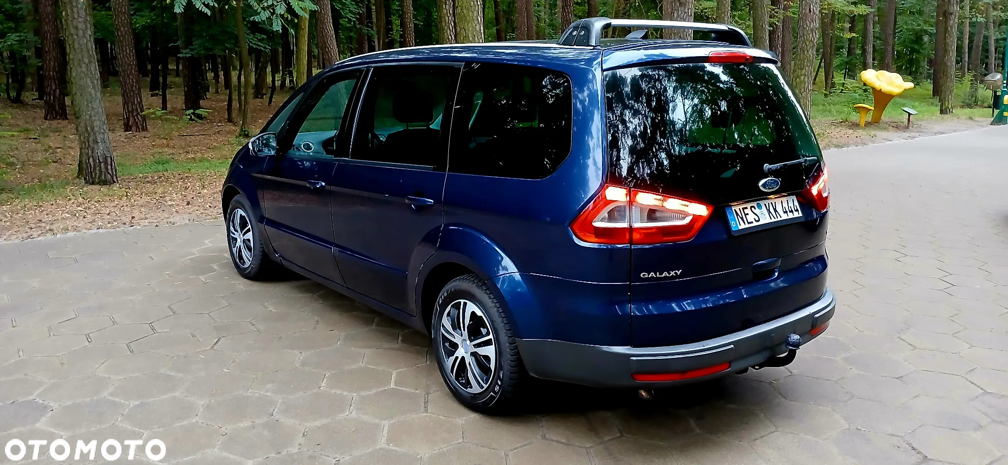 Ford Galaxy 2.0 TDCi Ghia - 7