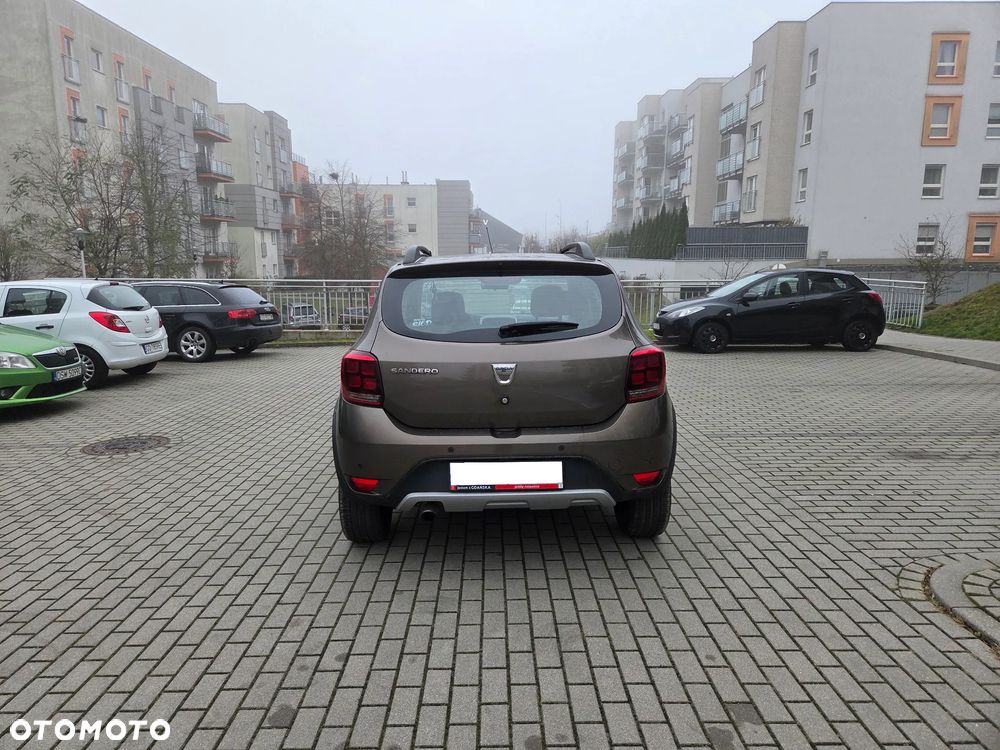 Dacia Sandero Stepway 0.9 TCe Laureate S&S - 6