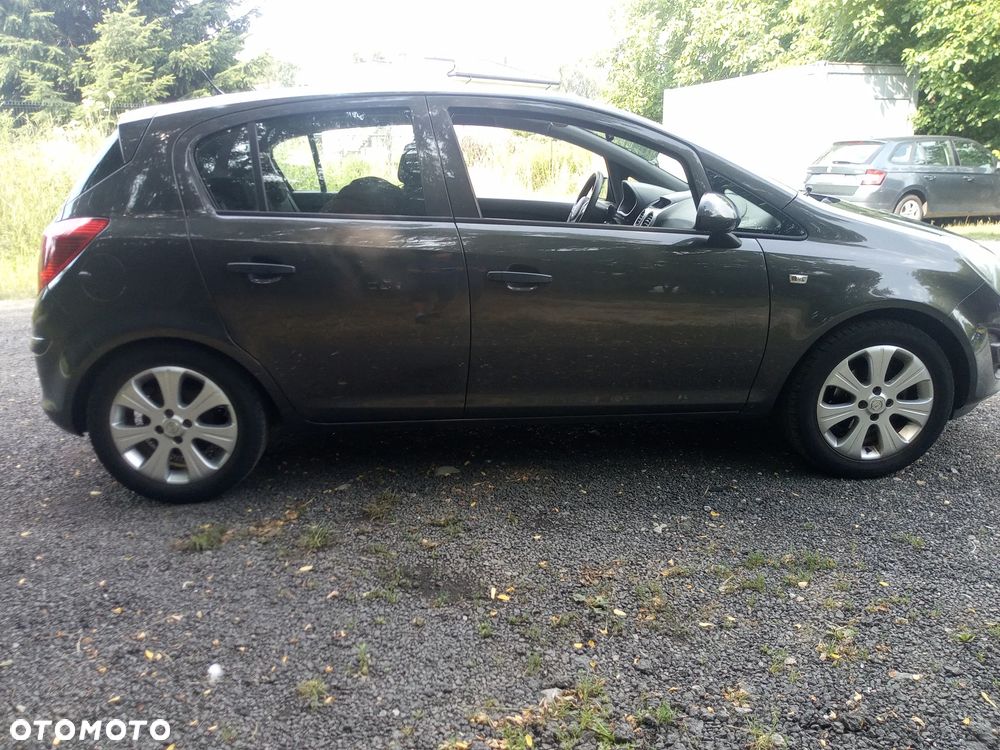 Opel Corsa 1.2 16V Graphite - 9