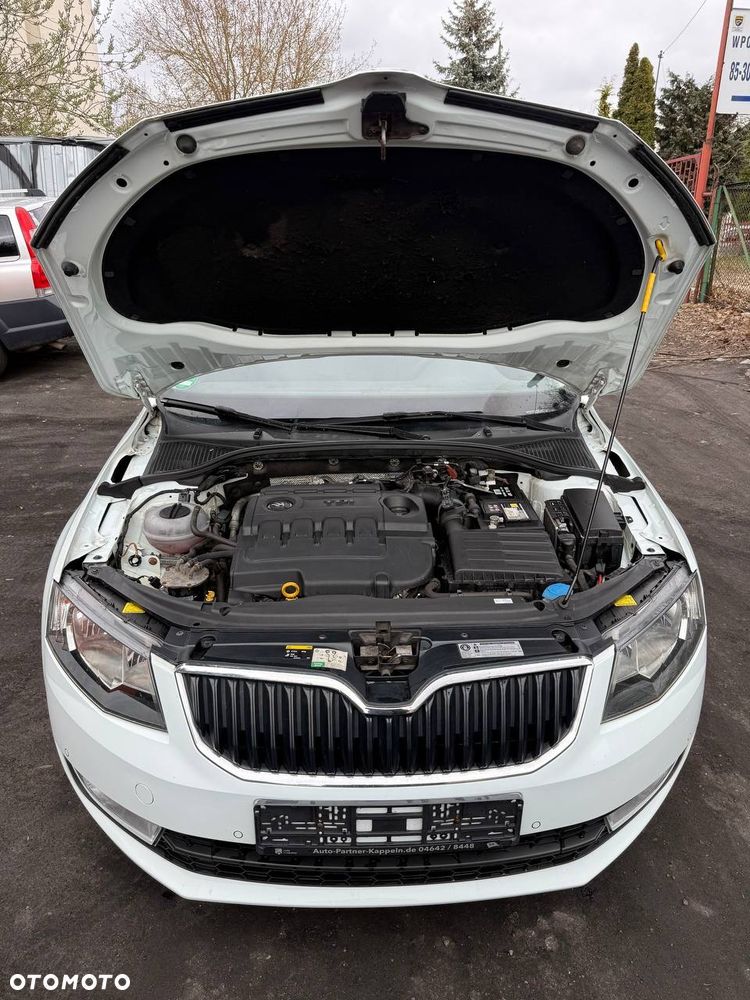 Skoda Octavia 1.6 TDI (Green tec) Active - 8