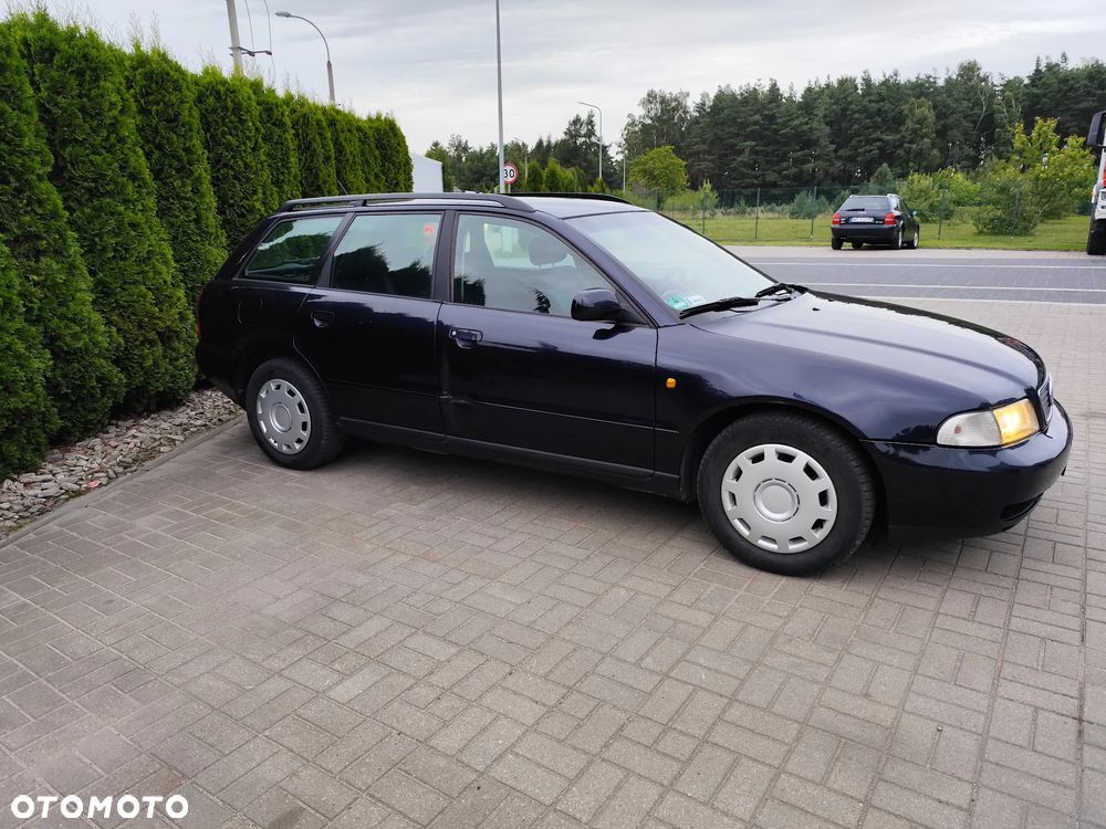 Audi A4 Avant 1.6 - 17