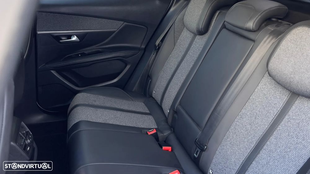 Peugeot 3008 BlueHDi 120 Stop & Start EAT6 Allure - 10