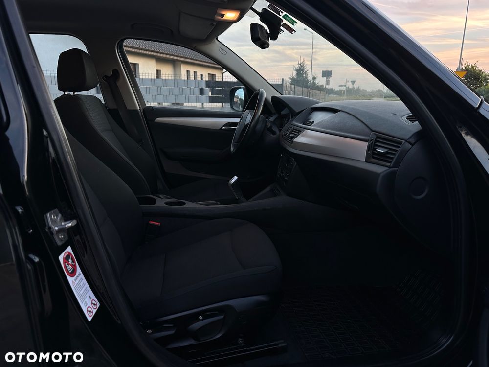 BMW X1 xDrive18d xLine - 15