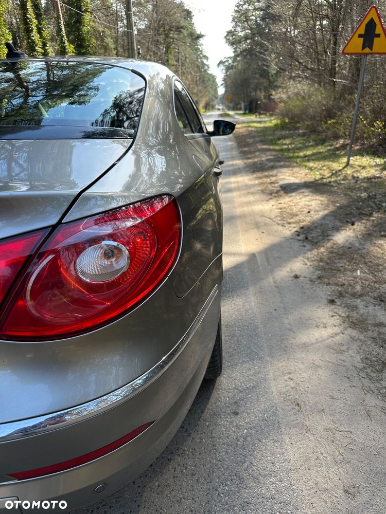 Volkswagen Passat CC 2.0 TDI DSG - 10
