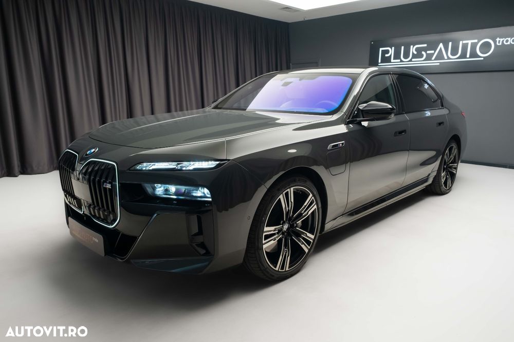 BMW M7 M760e xDrive AT PHEV - 5