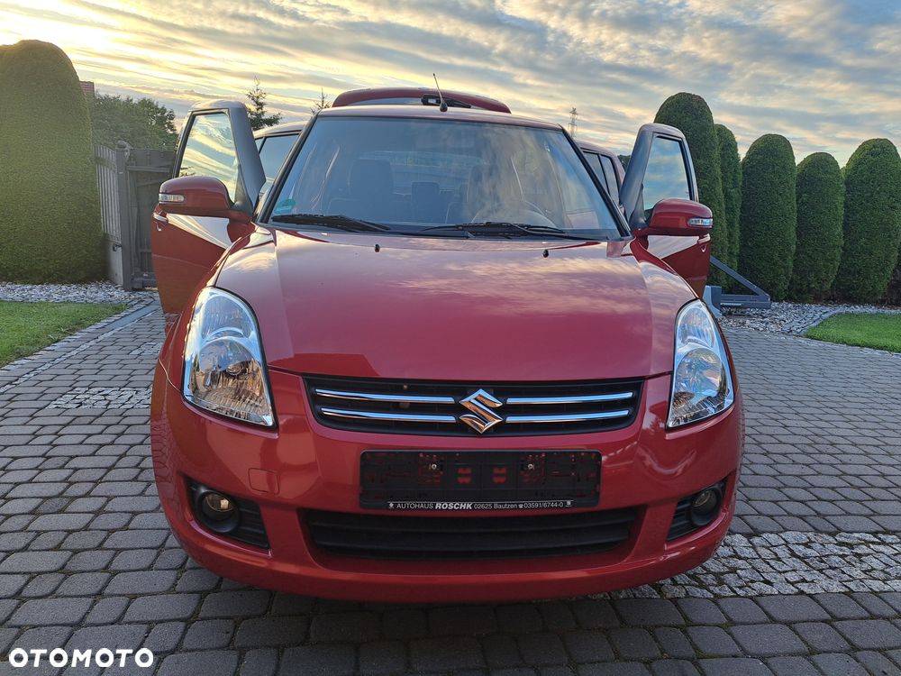 Suzuki Swift 1.3 Comfort dance - 24