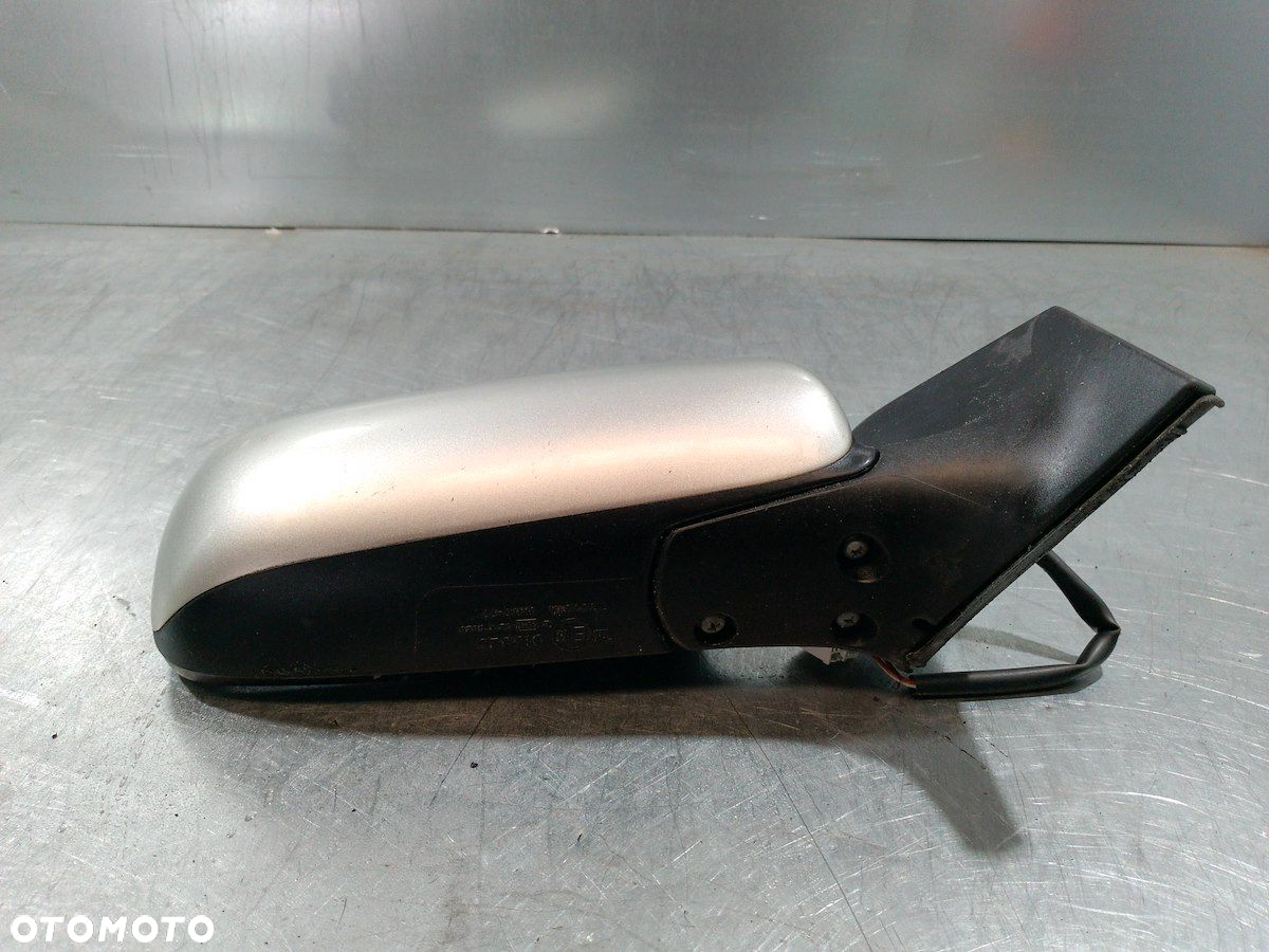 LUSTERKO PRAWE TOYOTA AVENSIS II T25 E11015829 1C0 - 6