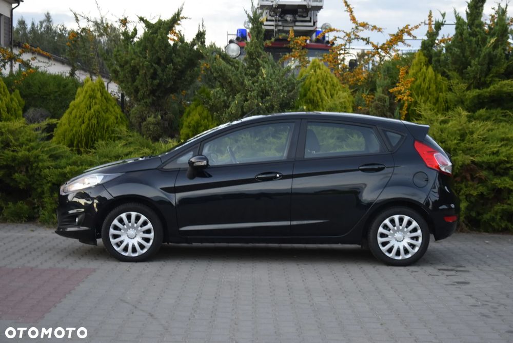 Ford Fiesta 1.25 Ambiente - 25