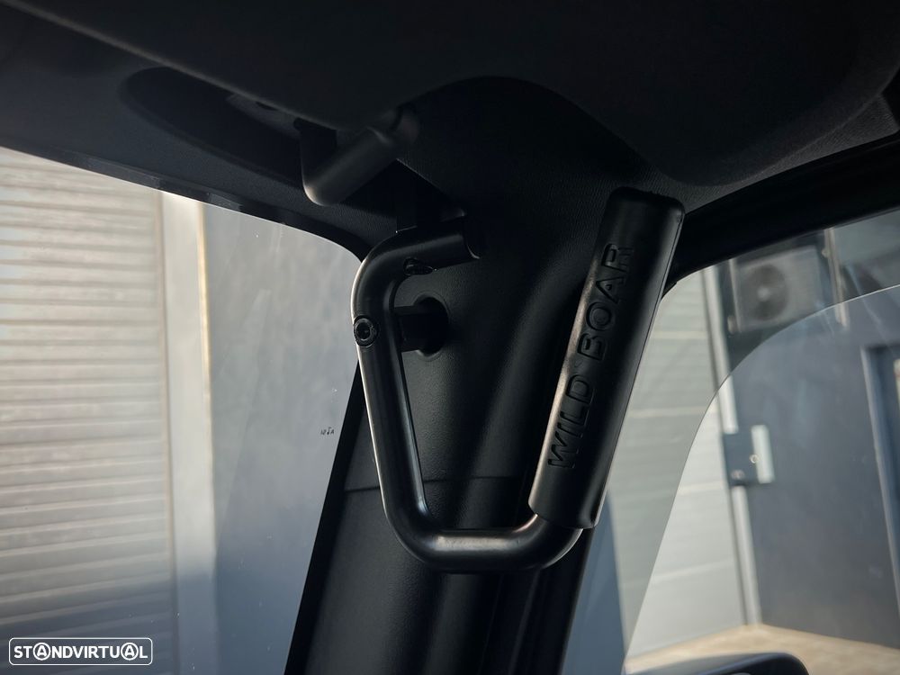 Jeep Wrangler Unlimited 2.8 CRD Sahara AT - 21