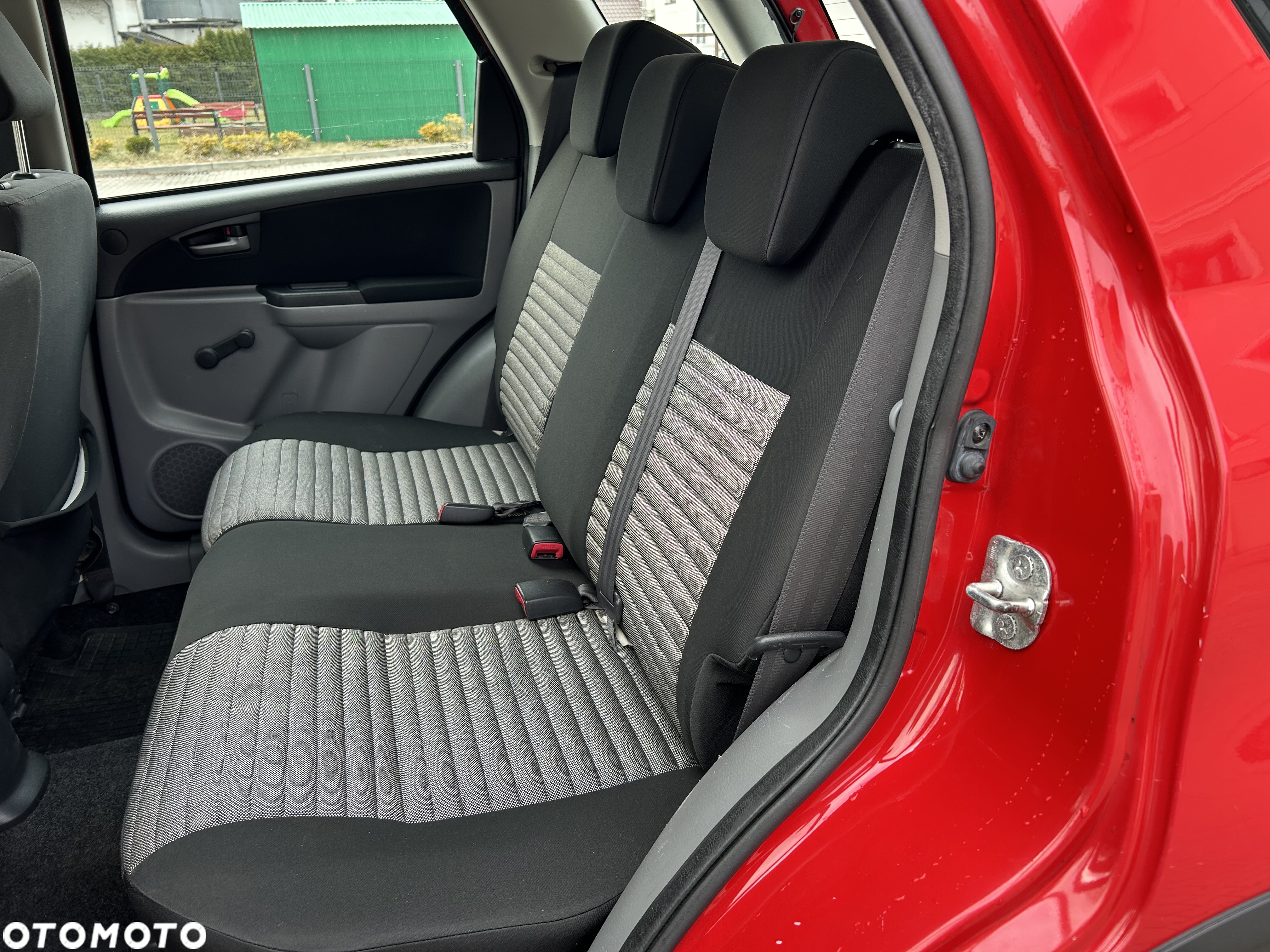 Suzuki SX4 1.5 Comfort - 10