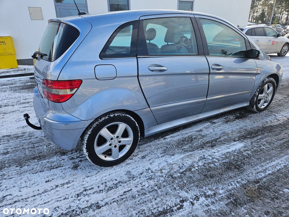 Mercedes-Benz Klasa B 200 Autotronic - 3