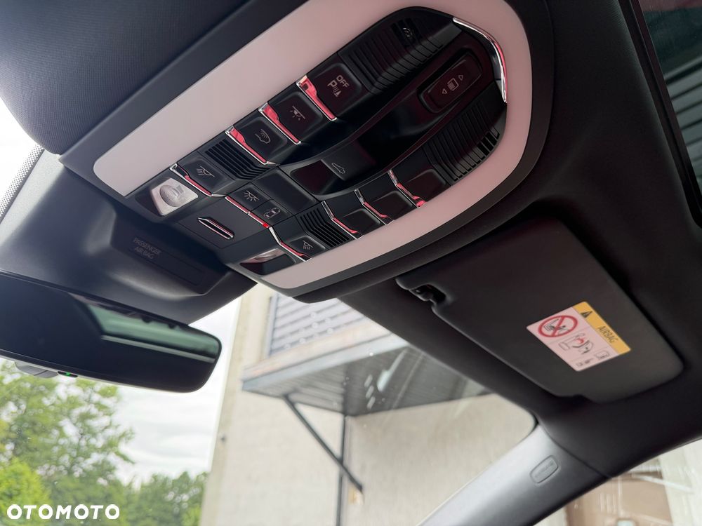Porsche Macan - 19