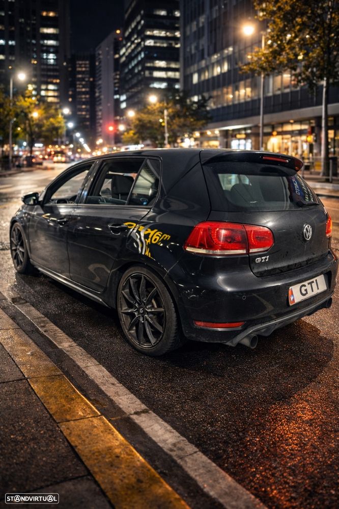 VW Golf 2.0 GTI - 8