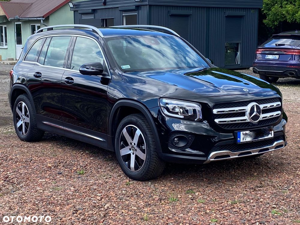 Mercedes-Benz GLB 250 4-Matic 8G-DCT - 8