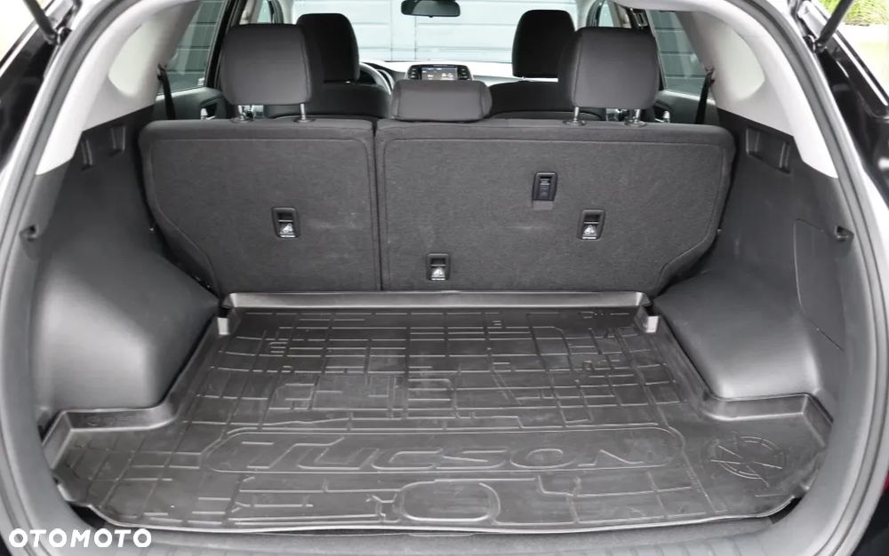 Hyundai Tucson - 13