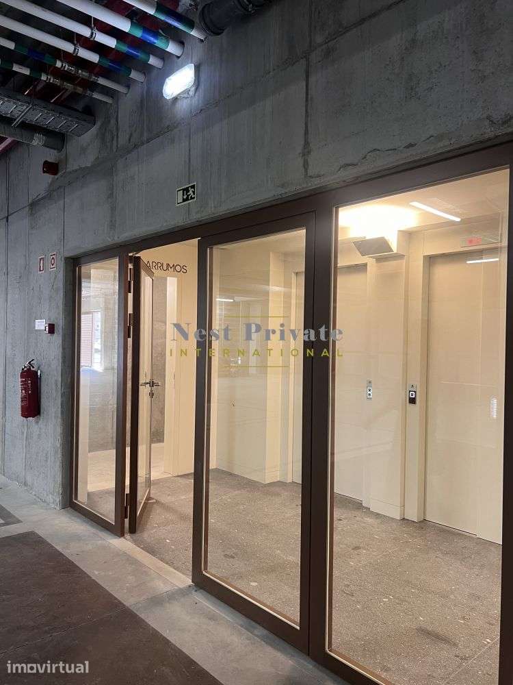 Apartamento T2 à venda na Rua de Diogo Botelho - Grande imagem: 4/27