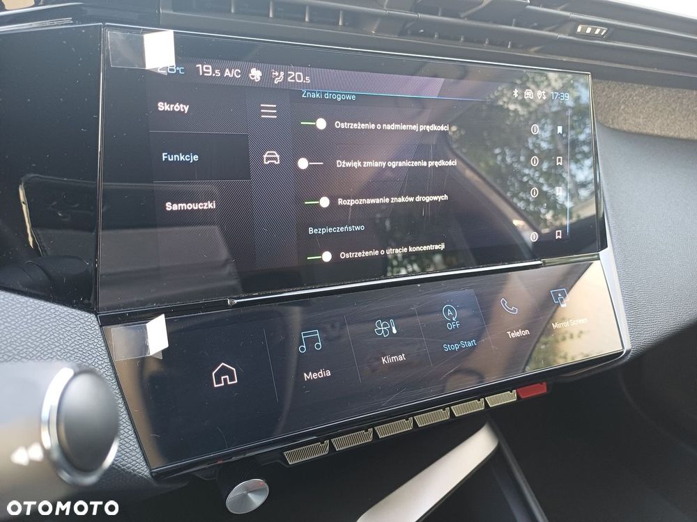 Peugeot 408 1.2 PureTech Allure Pack S&S EAT8 - 24