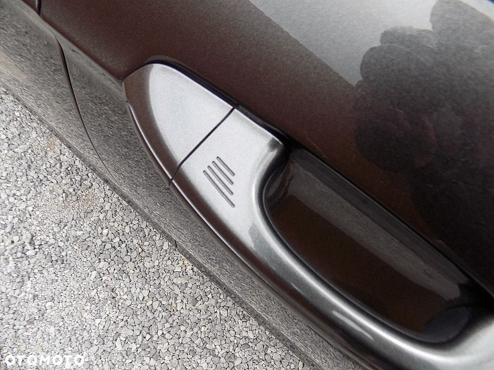 Ford Mondeo 2.0 Hybrid Trend - 28