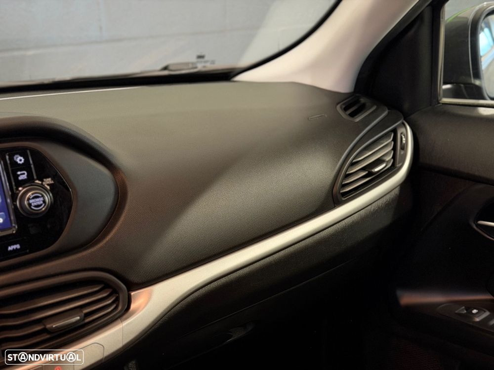 Fiat Tipo 1.3 M-Jet Comercial - 14