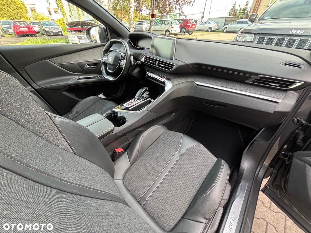 Peugeot 5008 - 29