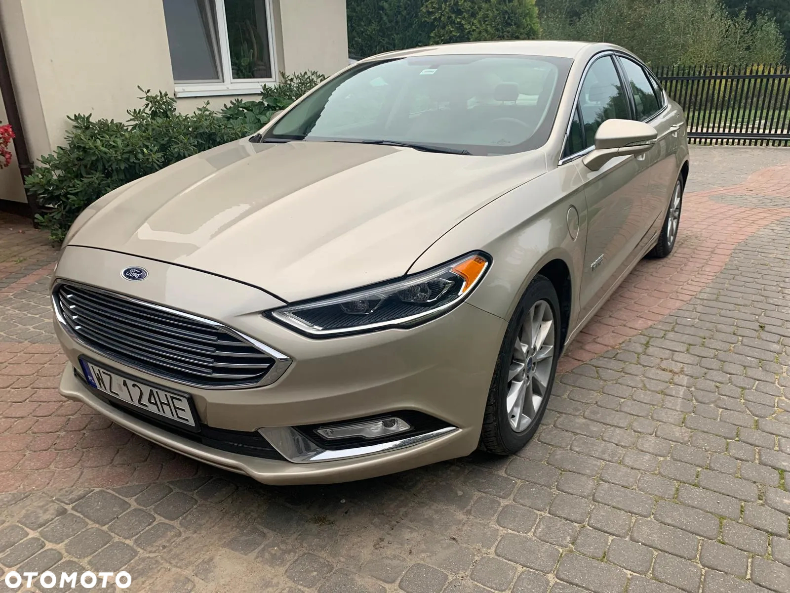 Ford Mondeo - 16