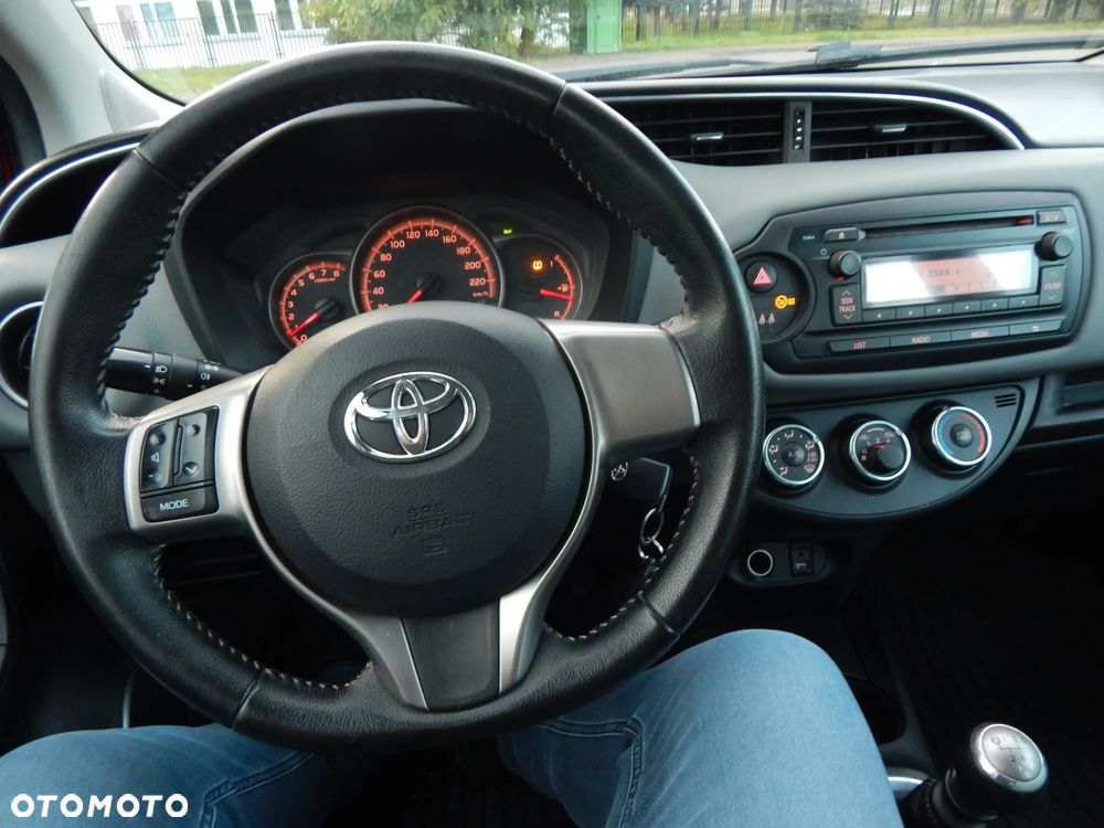 Toyota Yaris 1.33 Sol - 22