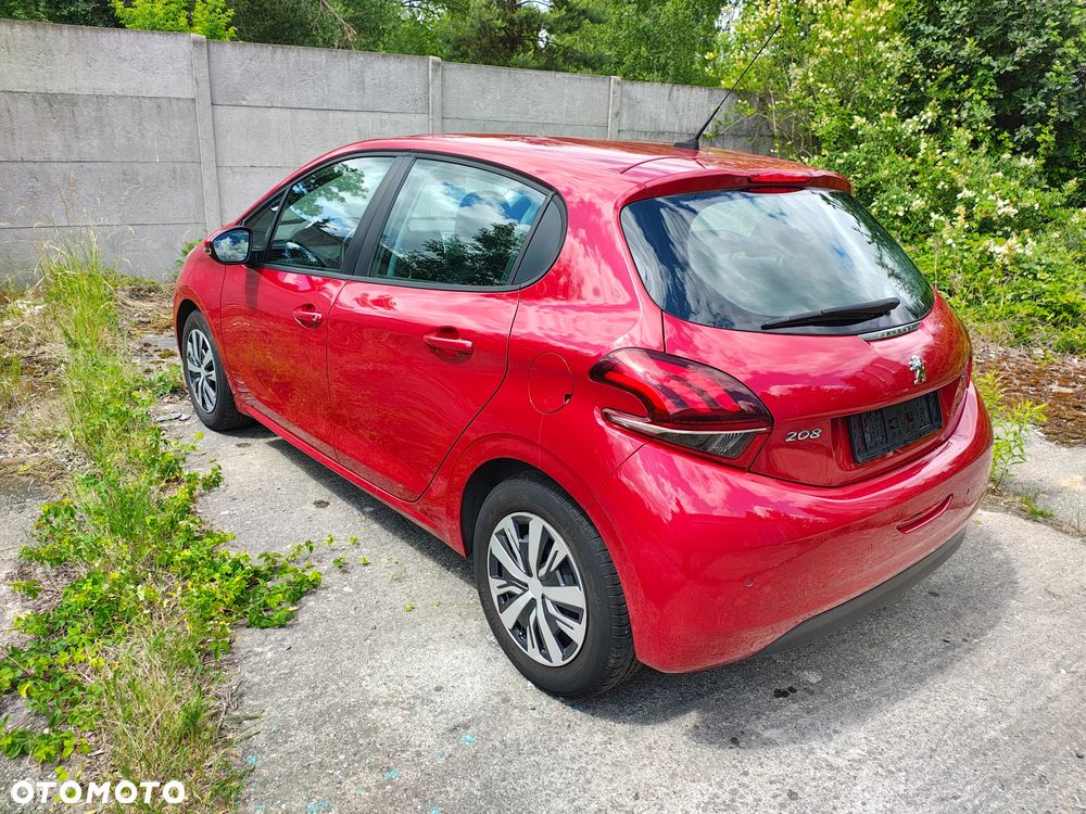 Peugeot 208 - 2