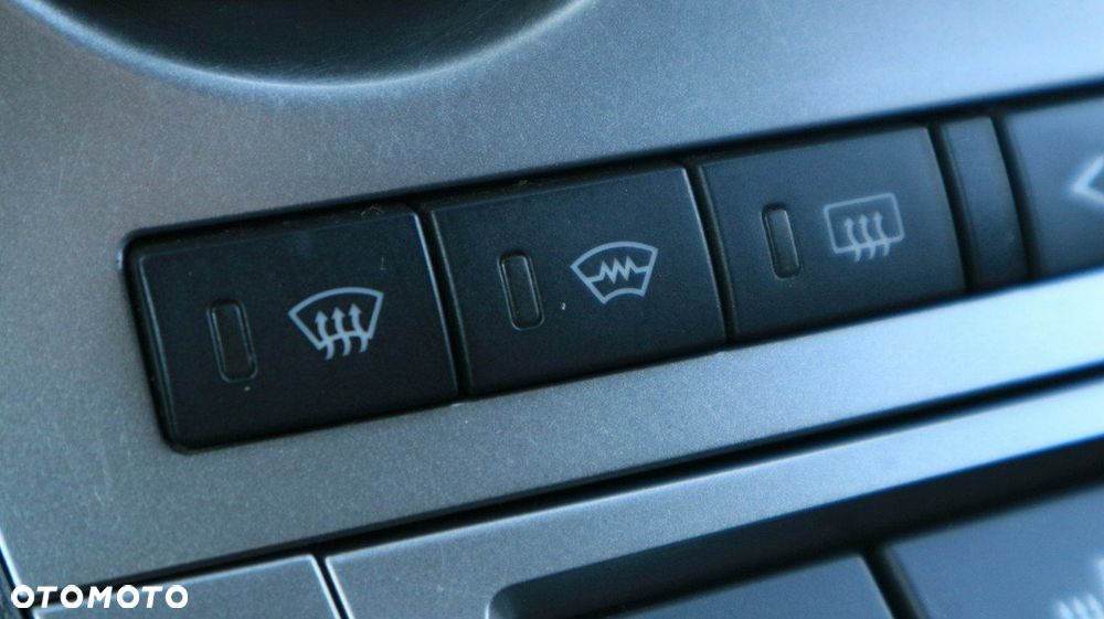 Mazda 3 2.0 MZR DISI Exclusive-Line - 22