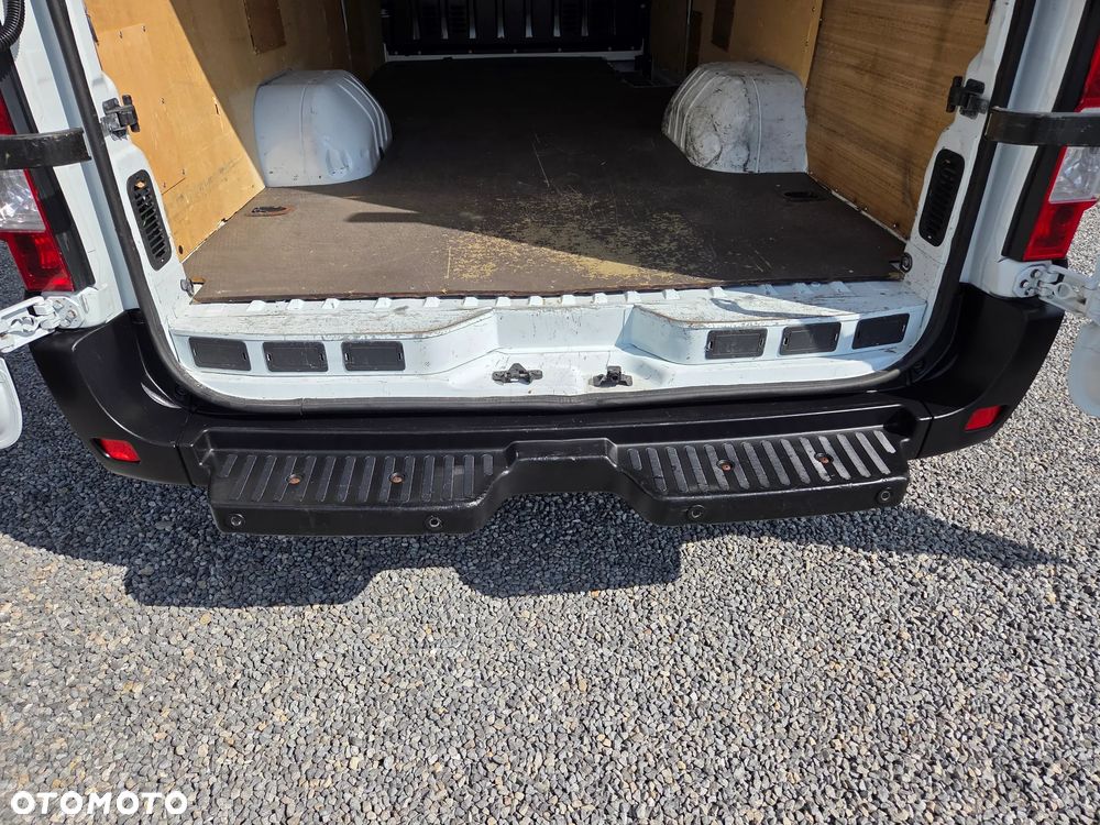 Renault Master - 17