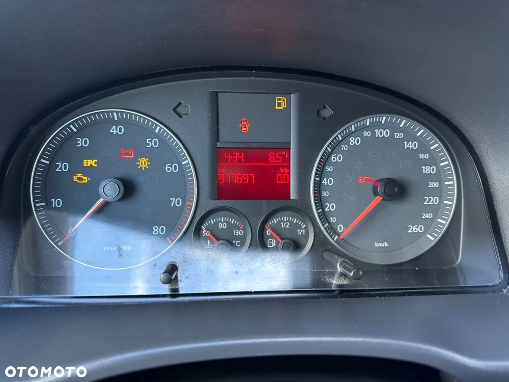 Volkswagen Caddy - 13