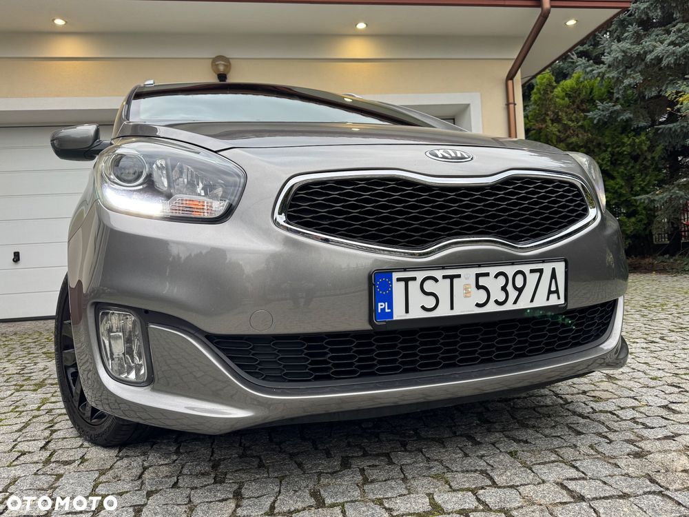 Kia Carens 1.7 CRDi L DCT - 6