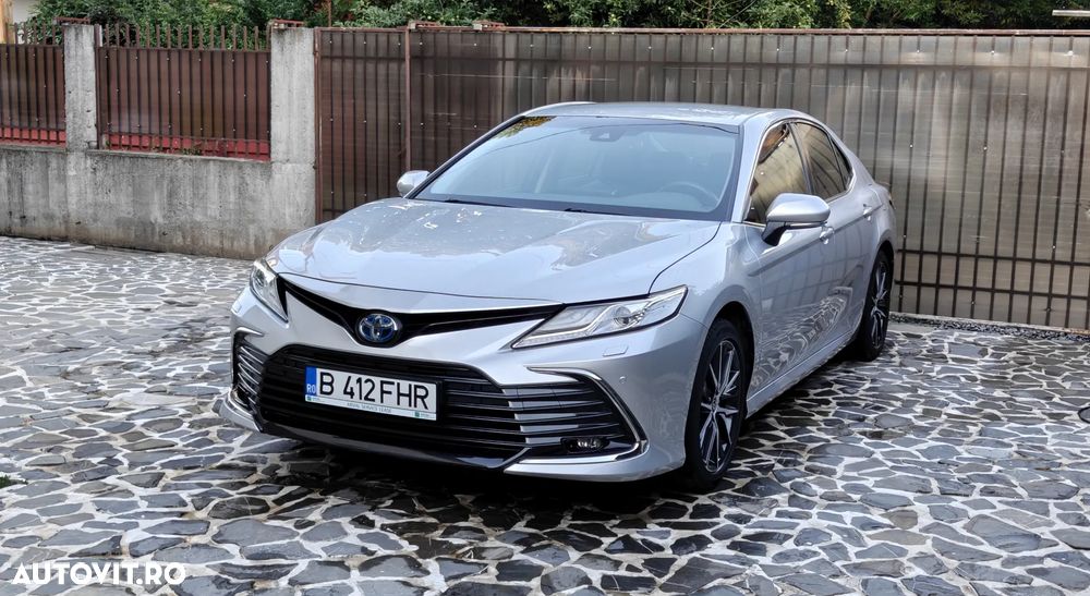 Toyota Camry 2.5 Dynamic - 2