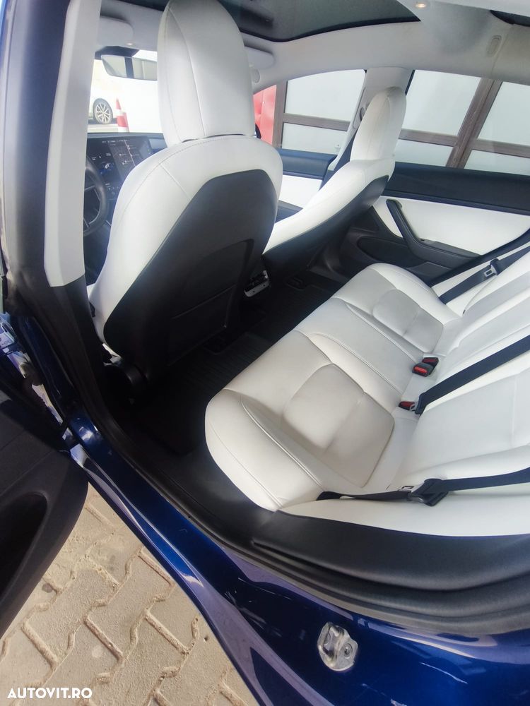 Tesla Model 3 Langstreckenbatterie Allradantrieb Dual Motor - 10