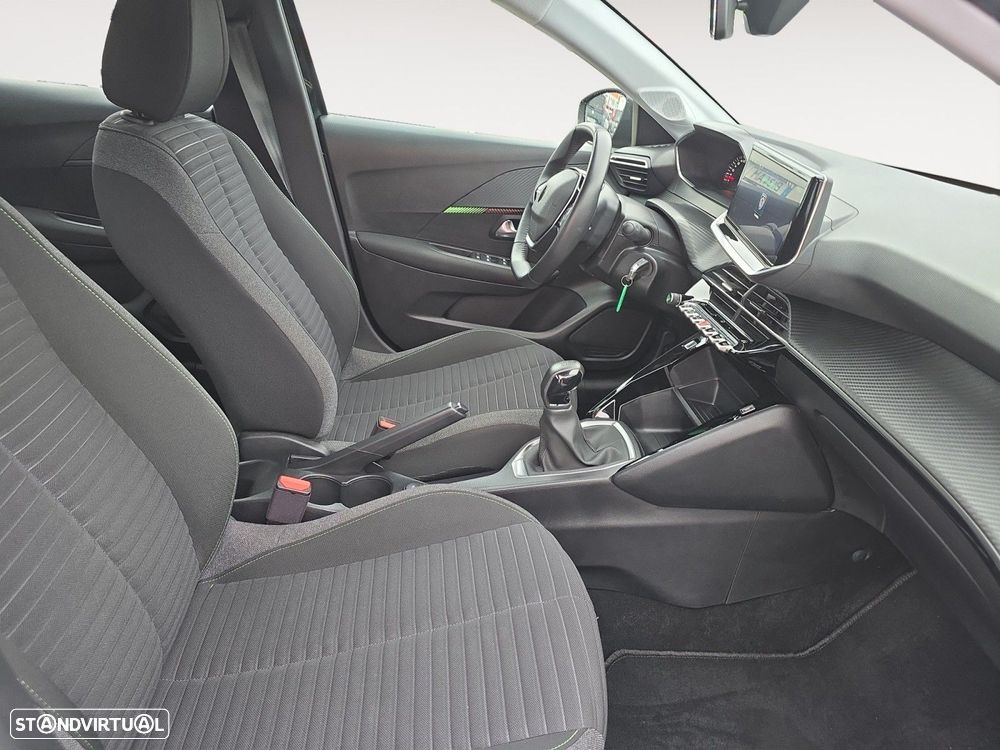 Peugeot 208 1.2 PureTech Active - 15