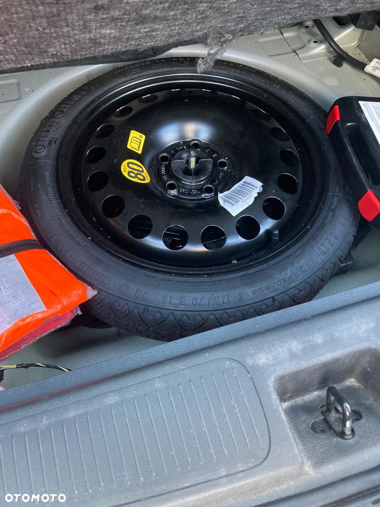 Opel Astra 1.5 D Start/Stop Business Edition - 11