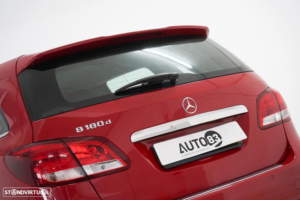 Mercedes-Benz B 180 d Style - 13