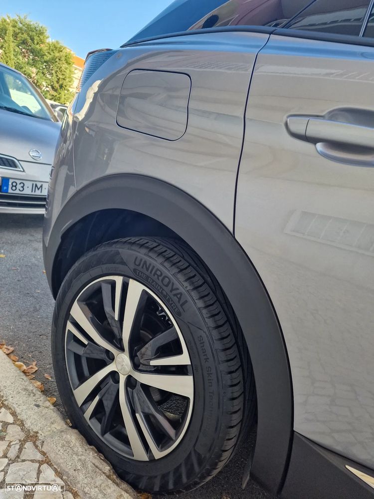 Peugeot 3008 PureTech 130 Stop & Start GPF Allure - 13