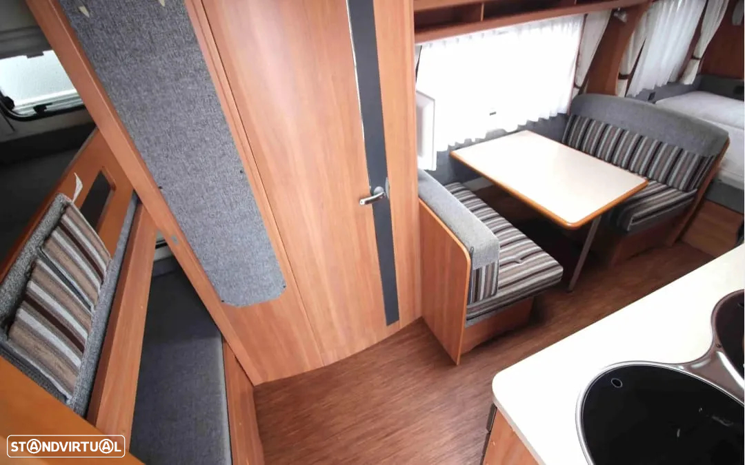 Hobby de-luxe - 9