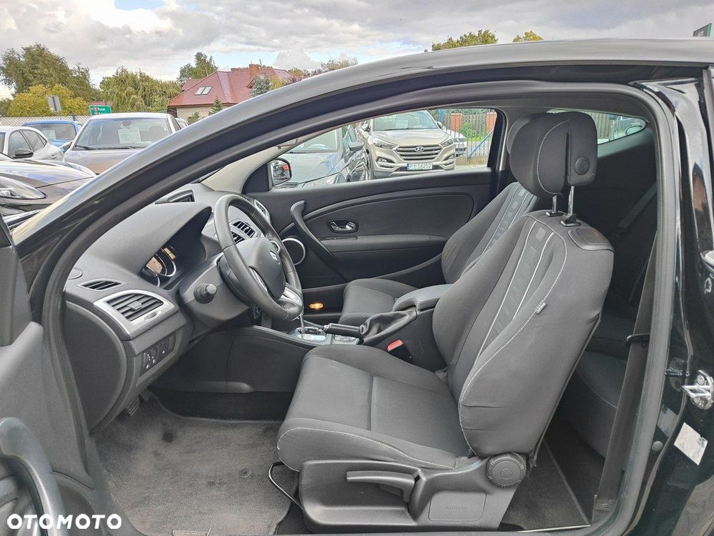 Renault Megane 1.5 dCi Dynamique EDC - 8