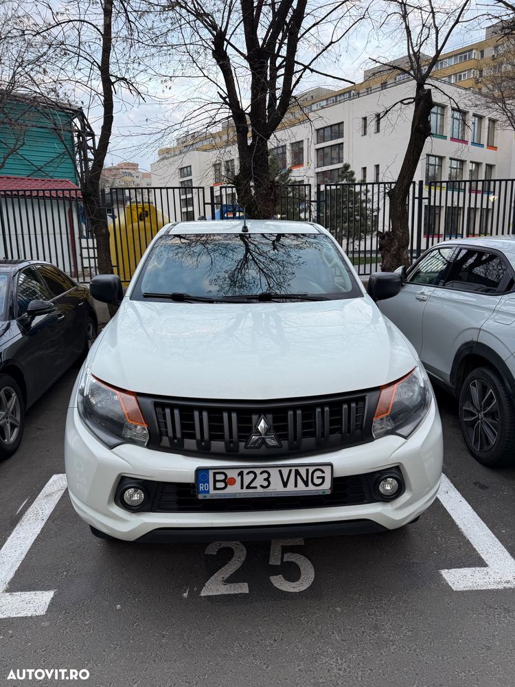 Mitsubishi L200 Pick Up 4x4 S&S Double Cab Basis - 16