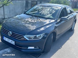 Volkswagen Passat 2.0 TDI DSG Comfortline - 2