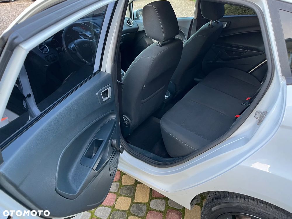 Ford Fiesta 1.25 Champions Edition - 10