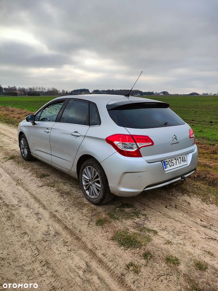 Citroën C4 HDi 90 Attraction - 4