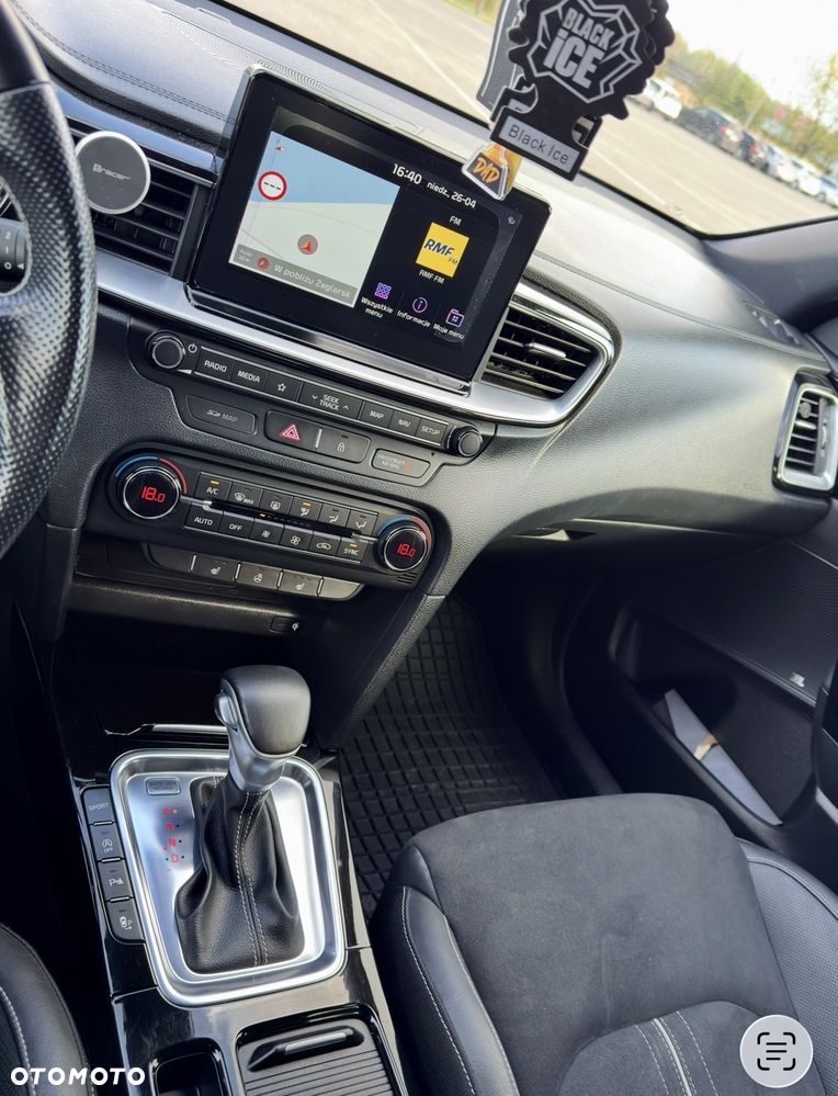 Kia ProCeed 1.6 CRDi DCT7 SCR GT LINE - 12