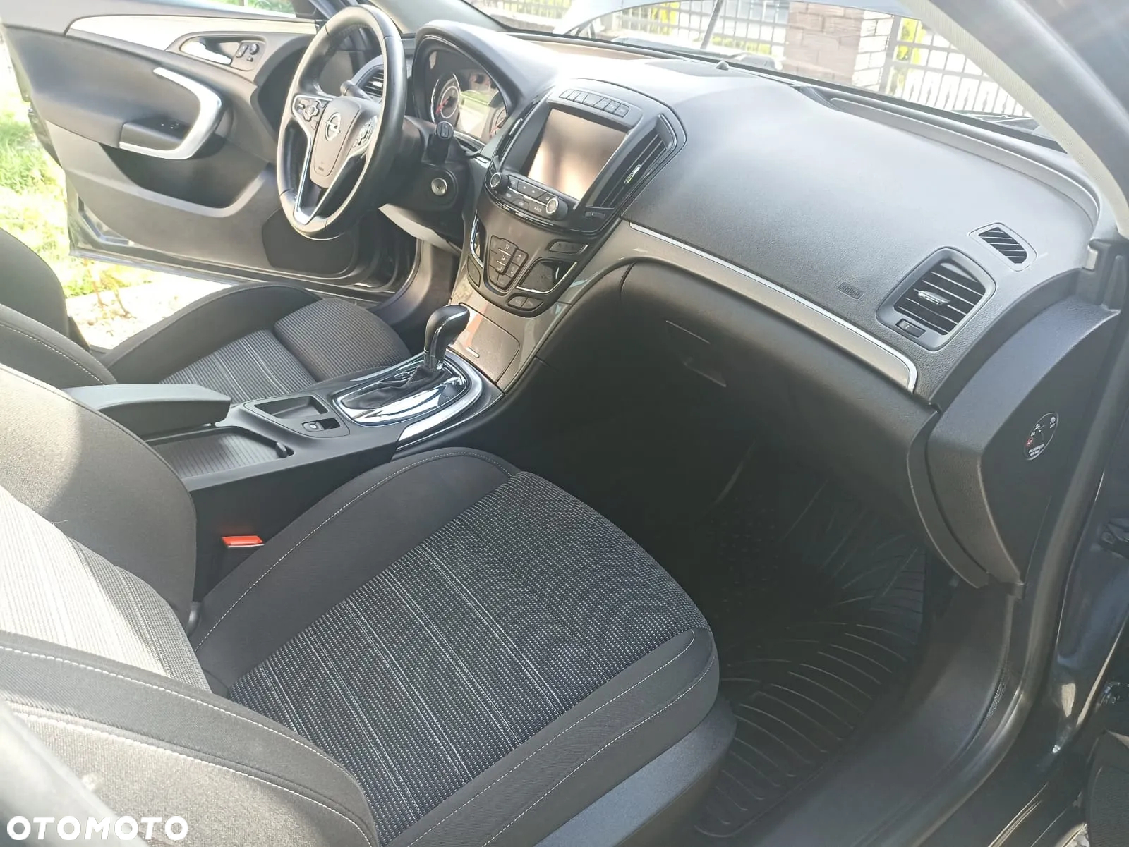 Opel Insignia - 33